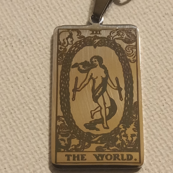 Tarot card THE WORLD stainless steel necklace - Picture 7 of 7